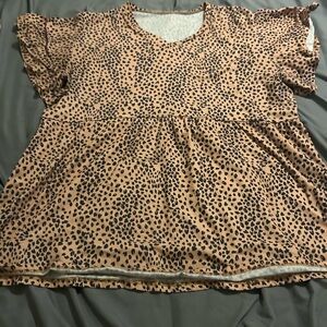 Plus size Leopard Print Women's Top sz 2xl